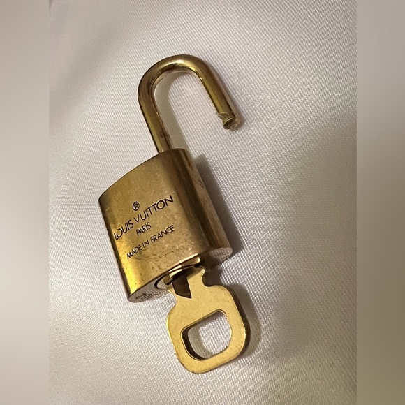 Louis Vuitton Gold (Brass) Padlock with Key #302 - Picture 5 of 8
